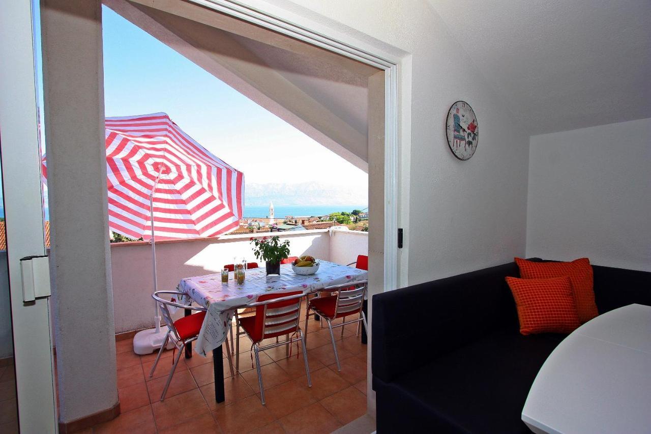 Apartment Jaksic - Zile Supetar