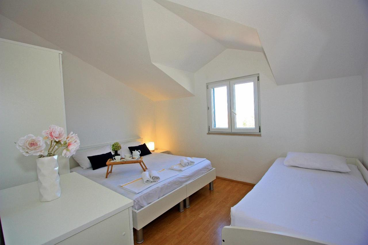 Jaksic - Zile Apartment