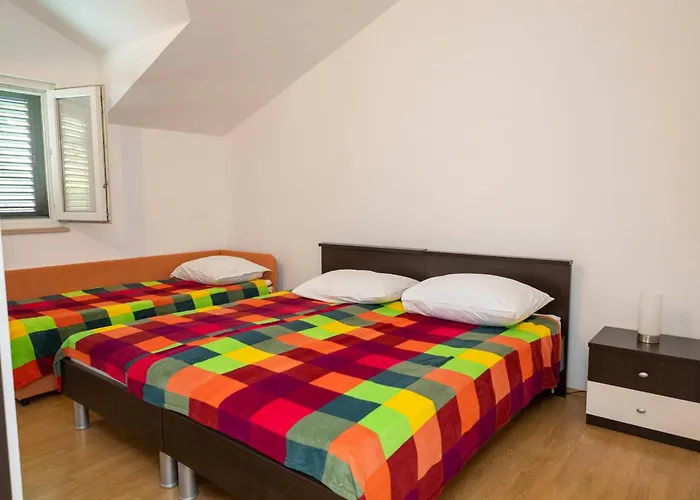 Apartments Jaksic - Zile