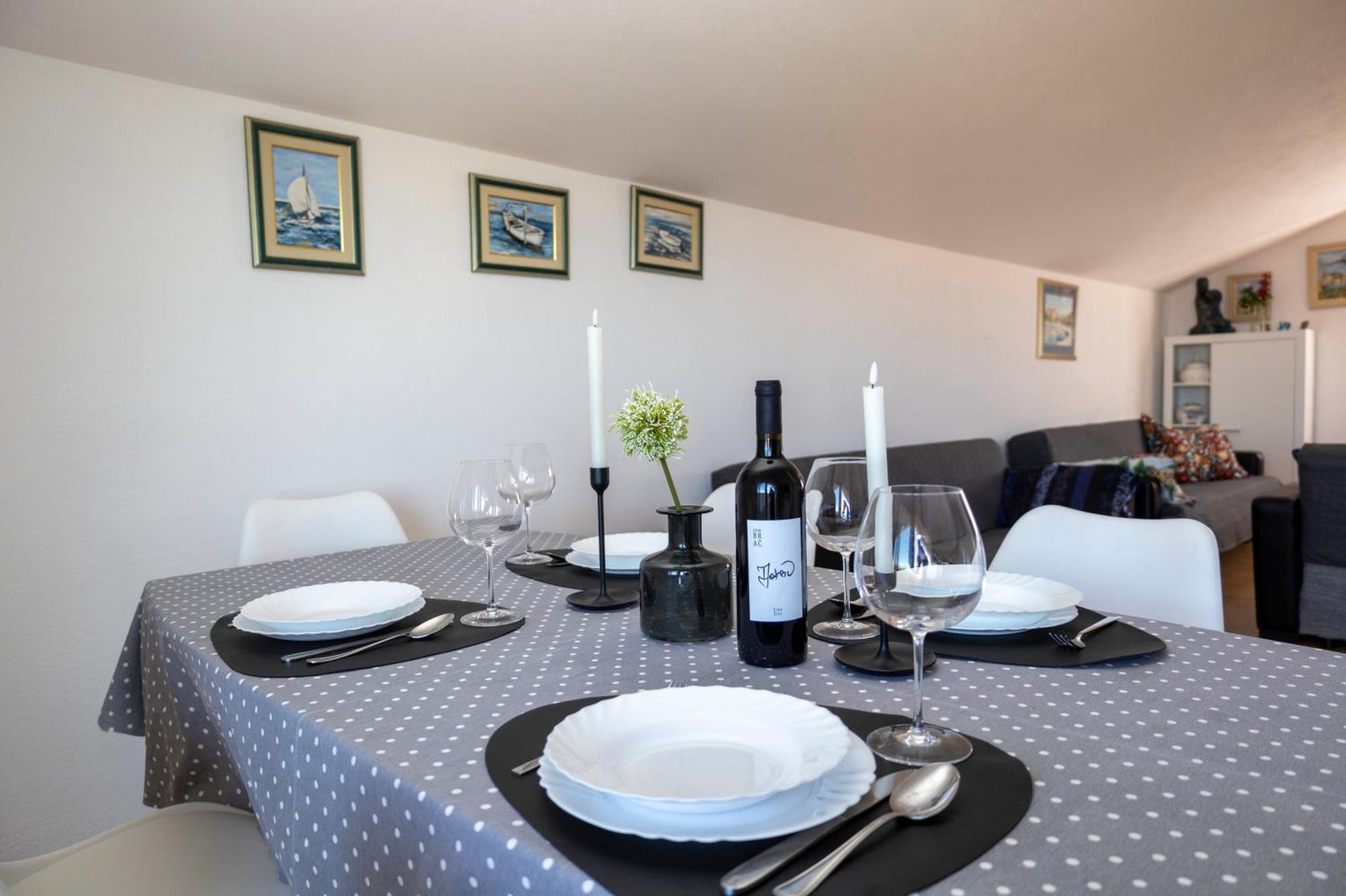 Jaksic - Zile Apartamento Supetar