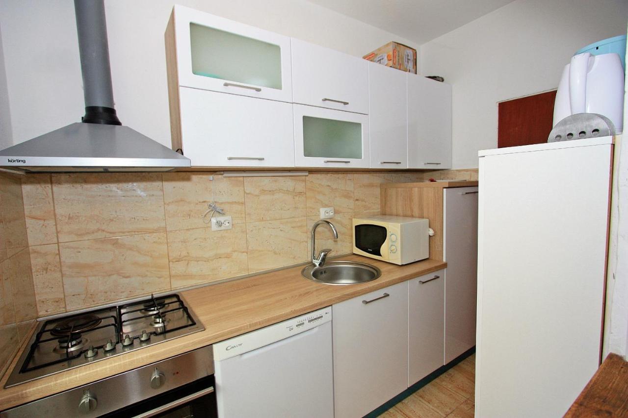 Jaksic - Zile Apartamento Supetar